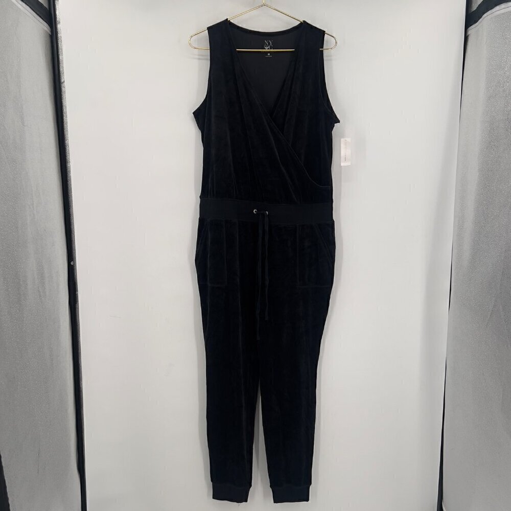 New York & Company Women's Black Velvet Sleeveless Jumpsuit Size L NWT